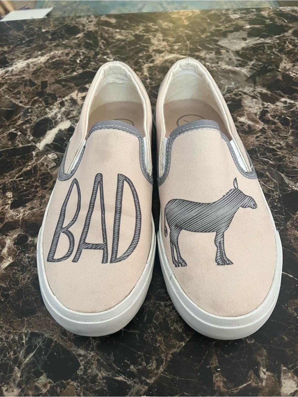 Casual Pink Canvas Slip-On Sneakers with 'BAD' Donkey Graphic - Picture 3 of 12